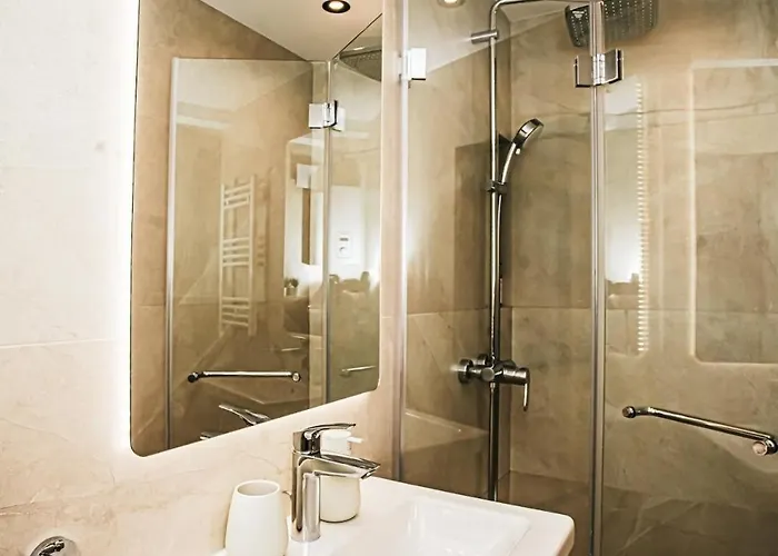 The Loft - Parking - Washer&dryer - Port View - Balcony 아파트