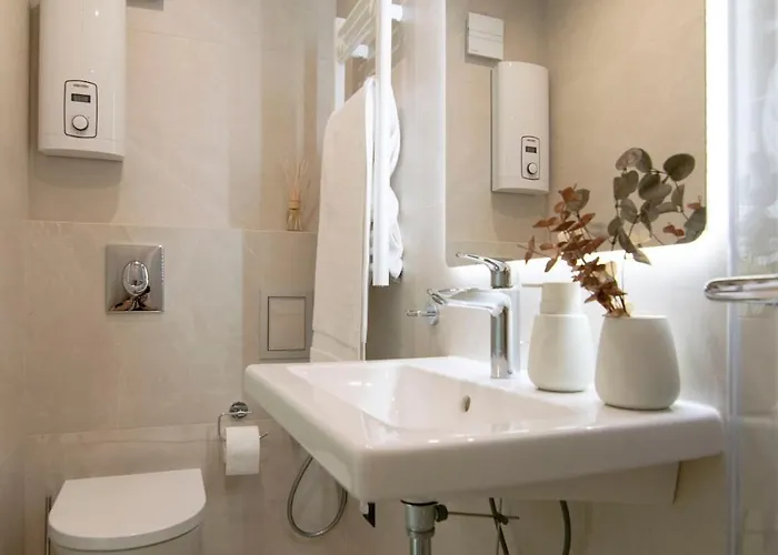 The Loft - Parking - Washer&dryer - Port View - Balcony Daire Burgaz